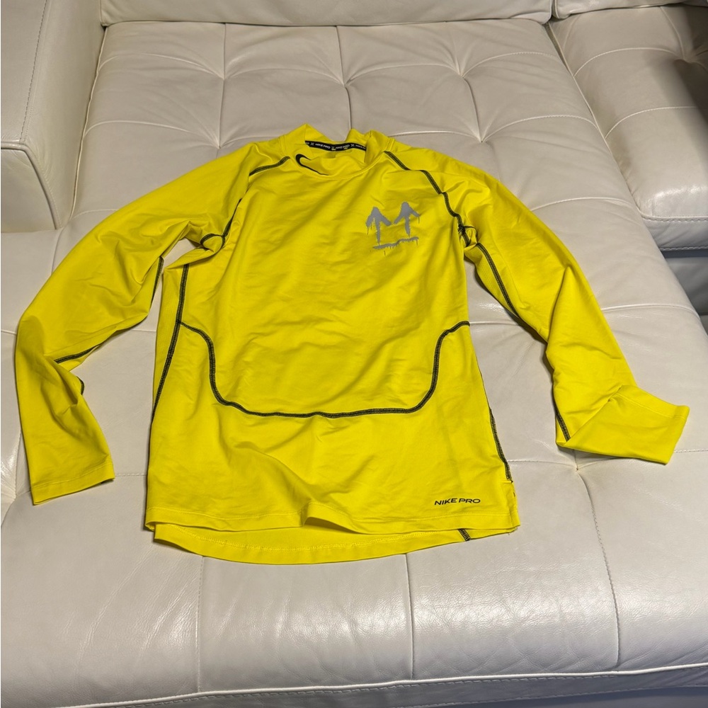 Nike off white Pro Dri-FIT Yellow Shirt with Black Details slim fit